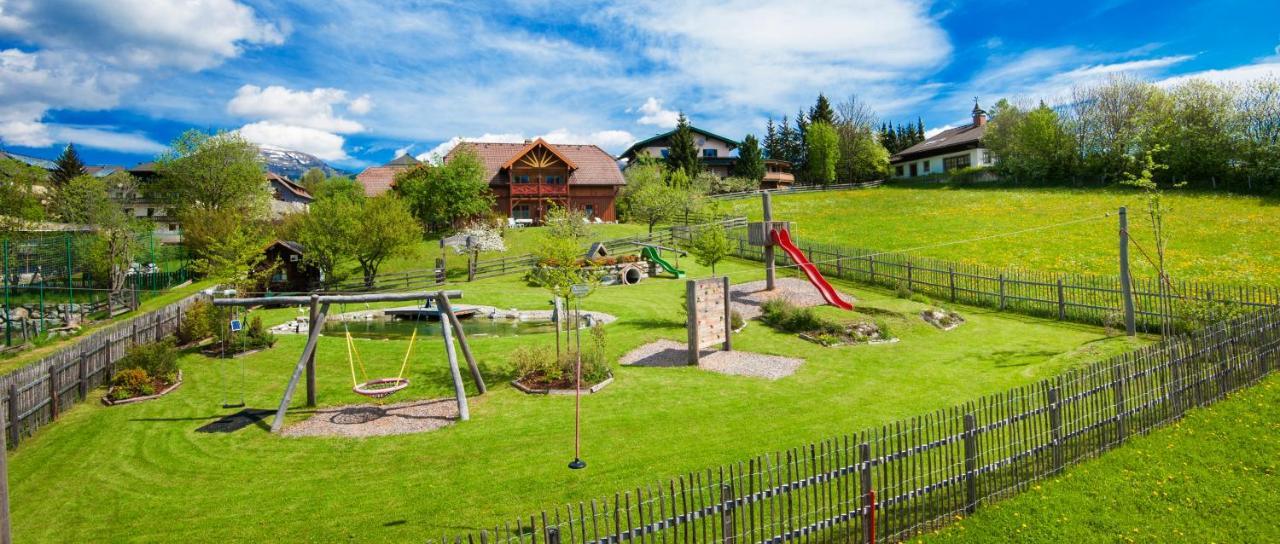 Familien-Appartements Oerglwirt'S Gut Mariapfarr Εξωτερικό φωτογραφία