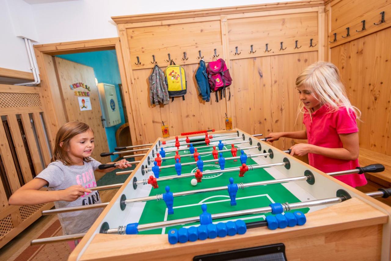 Familien-Appartements Oerglwirt'S Gut Mariapfarr Εξωτερικό φωτογραφία